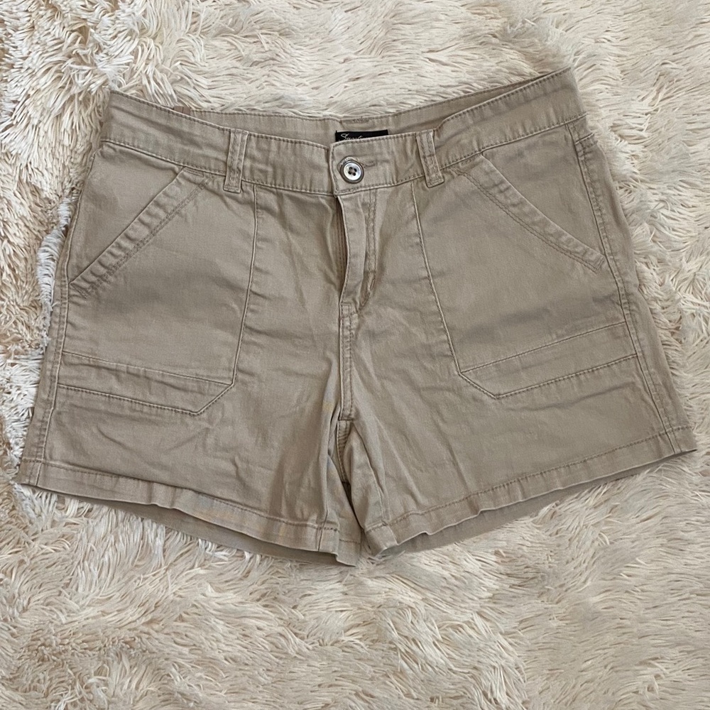 Supplies Shorts